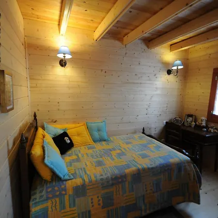 Sleeps 12 With Pool And Wifi ヴィラ