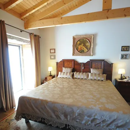 Sleeps 12 With Pool And Wifi * Gondufe