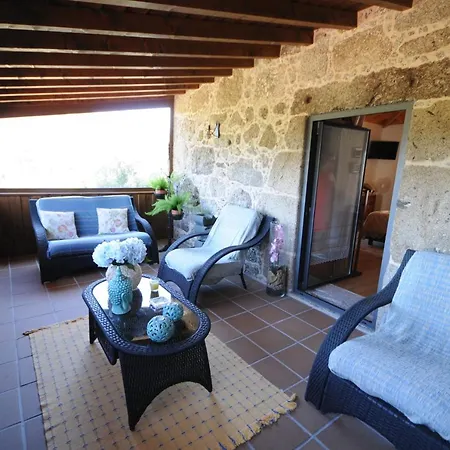 Sleeps 12 With Pool And Wifi * Gondufe