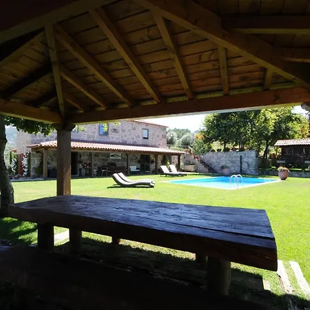 Sleeps 12 With Pool And Wifi