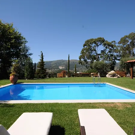 Sleeps 12 With Pool And Wifi *