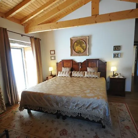 ヴィラ Sleeps 12 With Pool And Wifi Gondufe